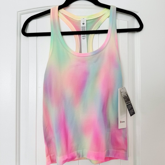 lululemon athletica | Tops | Nwt Lululemon Psychedelic Wash Swiftly ...
